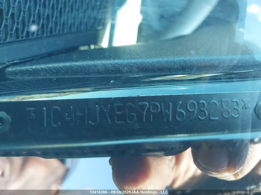 1C4HJXEG7PW693283 2023 JEEP WRANGLER photo no. 18