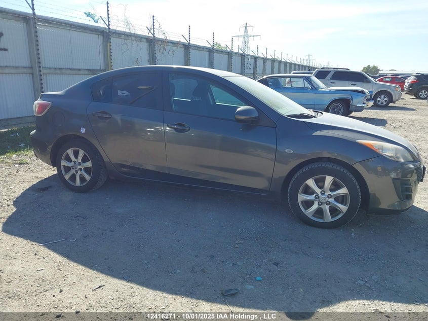 JM1BL1SF6A1227129 2010 MAZDA 3 photo no. 13
