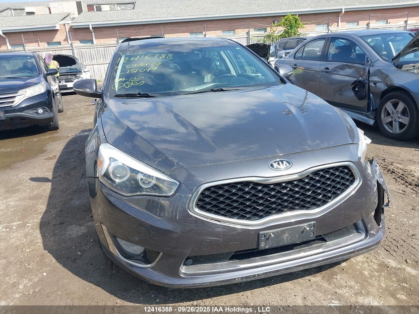 2014 KIA CADENZA