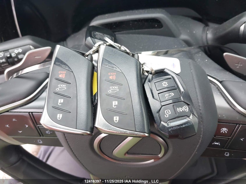 2023 Lexus Rx 350H Base/350H Premium/350H Premium Plus/350H Luxury VIN: 2T2BBMCA4PC012338 Lot: 12416397