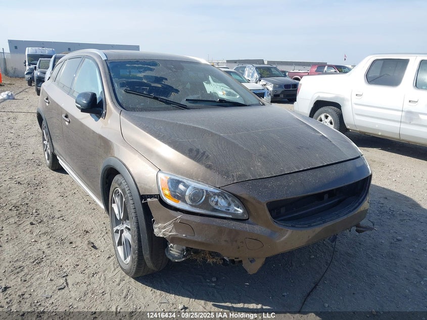 YV4612HL3F1001905 2015 Volvo V60 Cross Country T5 auction photo 1