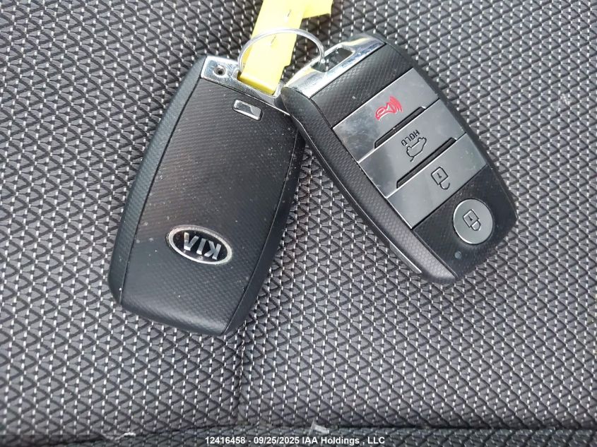 2020 Kia Niro Ex VIN: KNDCC3LG0L5063170 Lot: 12416458