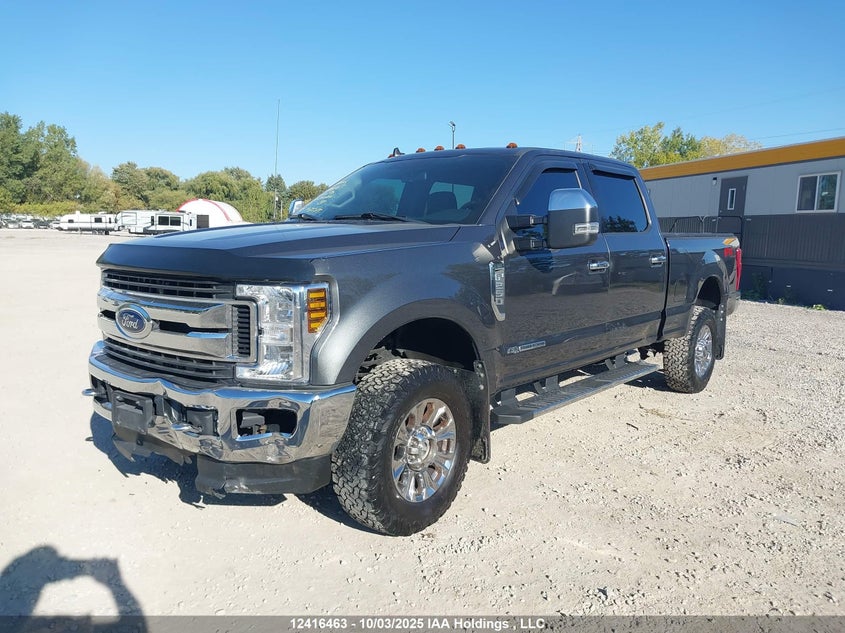 1FT7W2BT1KEG28056 2019 FORD F250 photo no. 2
