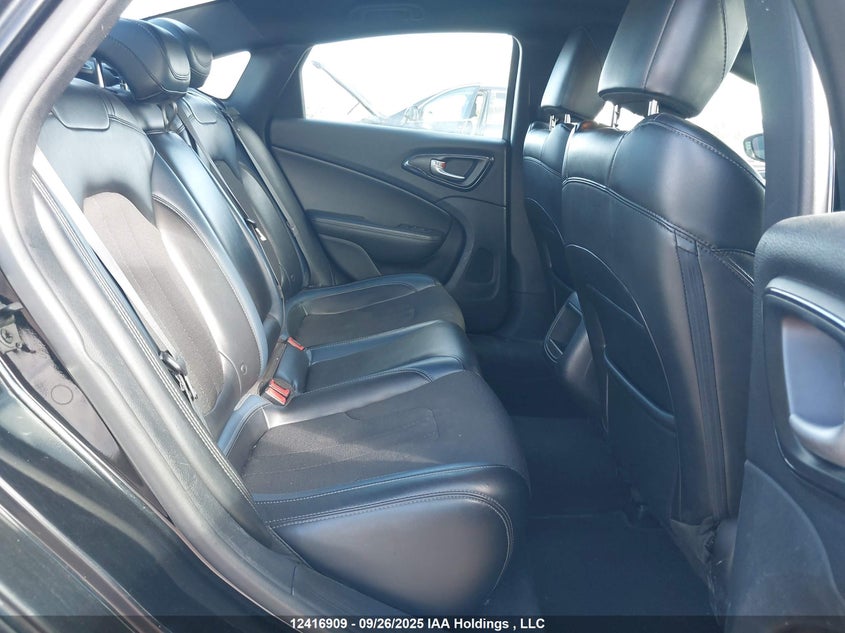 1C3CCCBB1FN708553 2015 CHRYSLER 200 photo no. 8