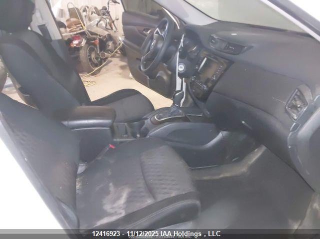5N1AT2MV3JC741381 2018 NISSAN ROGUE photo no. 6