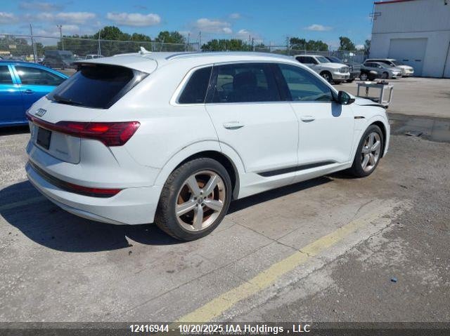 WA1AAAGE4KB008306 2019 AUDI E-TRON photo no. 5