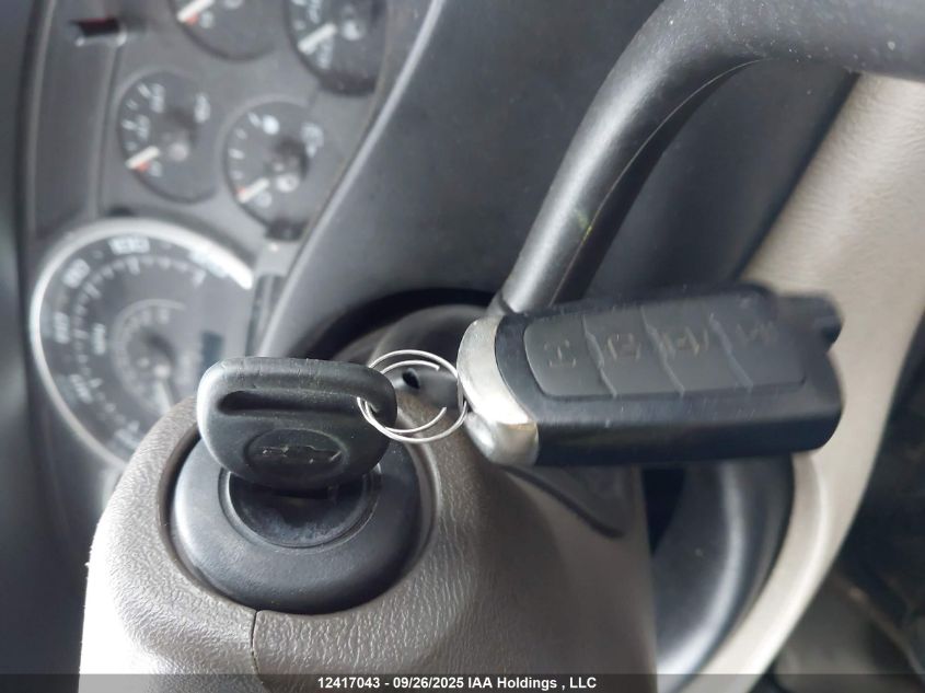 2005 Cadillac Escalade Standard VIN: 1GYEK63N75R110664 Lot: 12417043