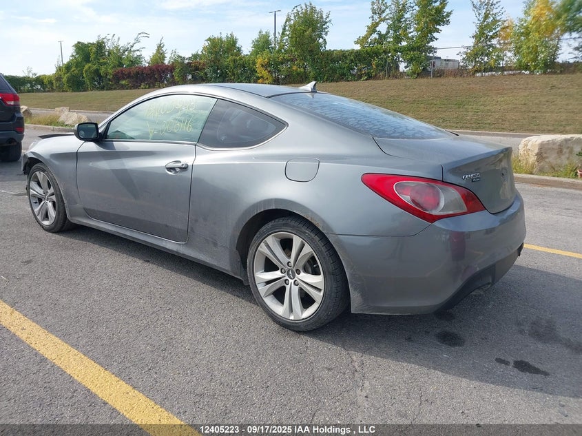 2010 Hyundai Genesis 2.0T Premium VIN: KMHHT6KDXAU006116 Lot: 12405223X
