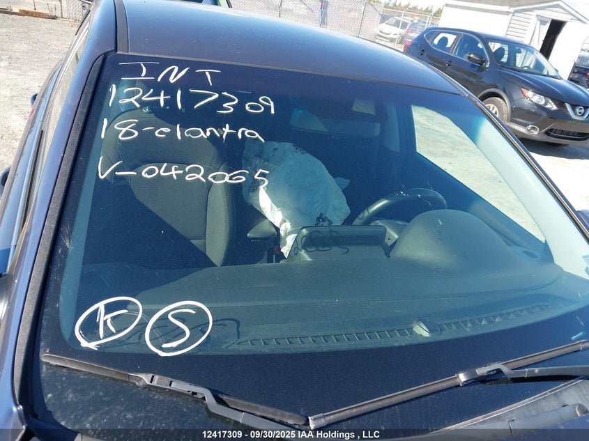 KMHH35LEXJU042065 2018 HYUNDAI ELANTRA photo no. 18