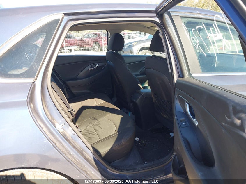 KMHH35LEXJU042065 2018 HYUNDAI ELANTRA photo no. 8