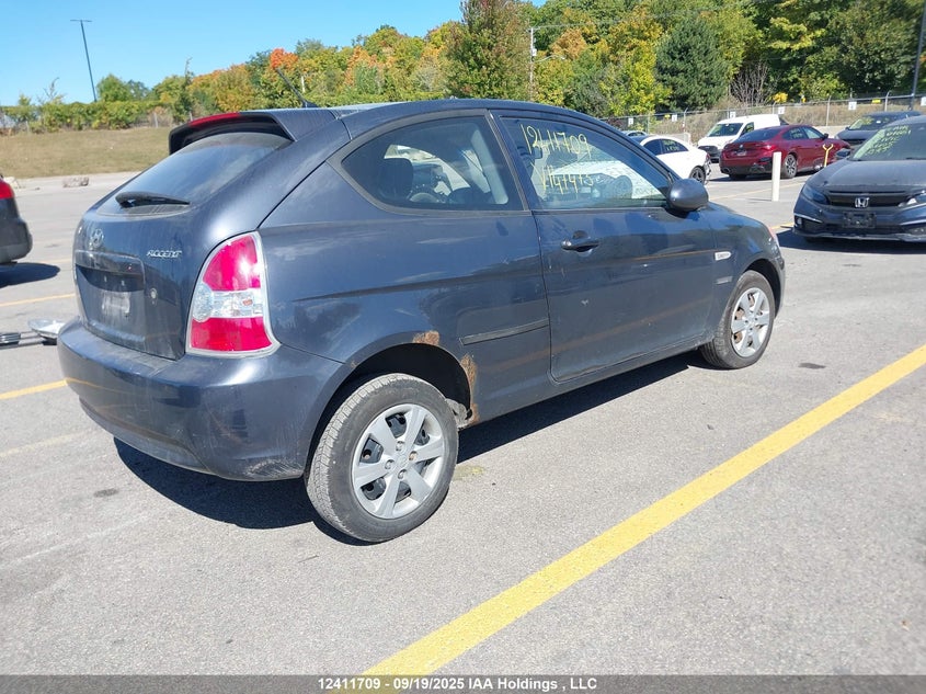 2009 Hyundai Accent Gl/Gl Sport/L VIN: KMHCN35C29U147473 Lot: 12411709X