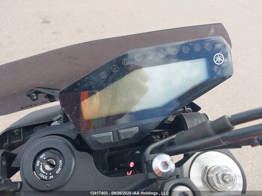 JYARN53N0HA000207 2017 YAMAHA FZ photo no. 7