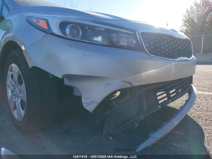 2018 Kia Forte VIN: 3KPFK4A71JE238214 Lot: 12417415