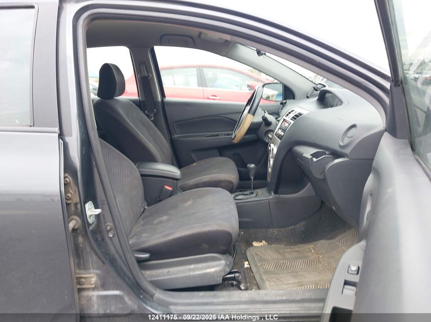 2007 Toyota Yaris VIN: JTDBT923371135960 Lot: 12411175X