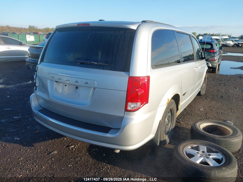 2D4RN4DG5BR793783 2011 DODGE CARAVAN photo no. 4