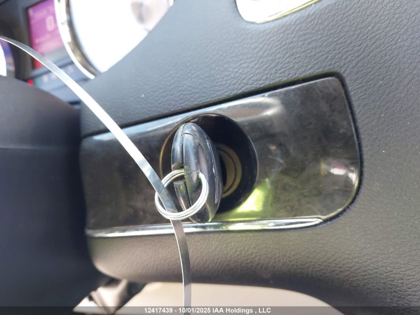 2014 Chrysler Town & Country VIN: 2C4RC1BGXER349632 Lot: 12417439