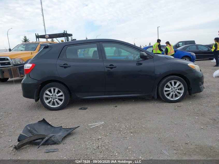 2009 Toyota Matrix Wagon VIN: 2T1KU40E79C055824 Lot: 12417628