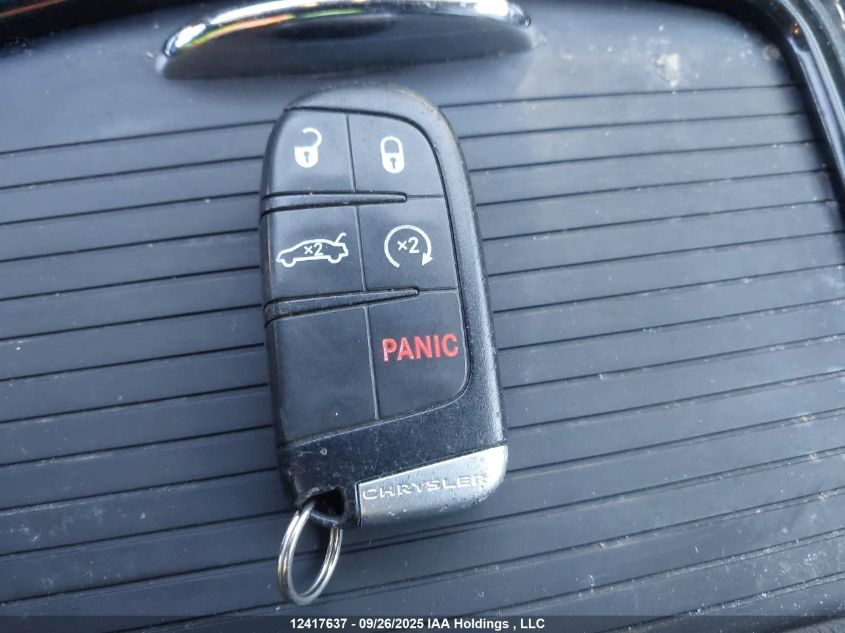 2013 Chrysler 300 S VIN: 2C3CCABG3DH694371 Lot: 12417637