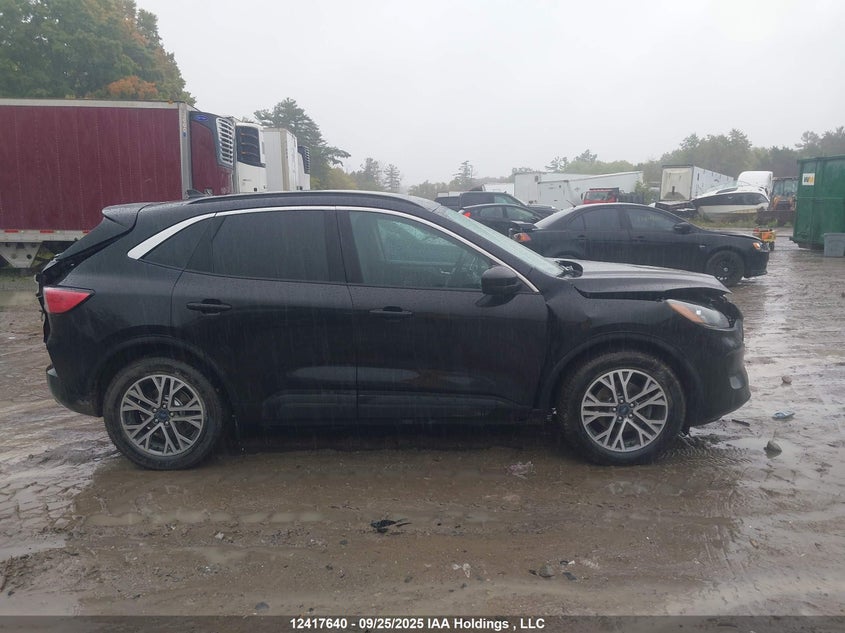 1FMCU9H99LUC45414 2020 FORD ESCAPE photo no. 13