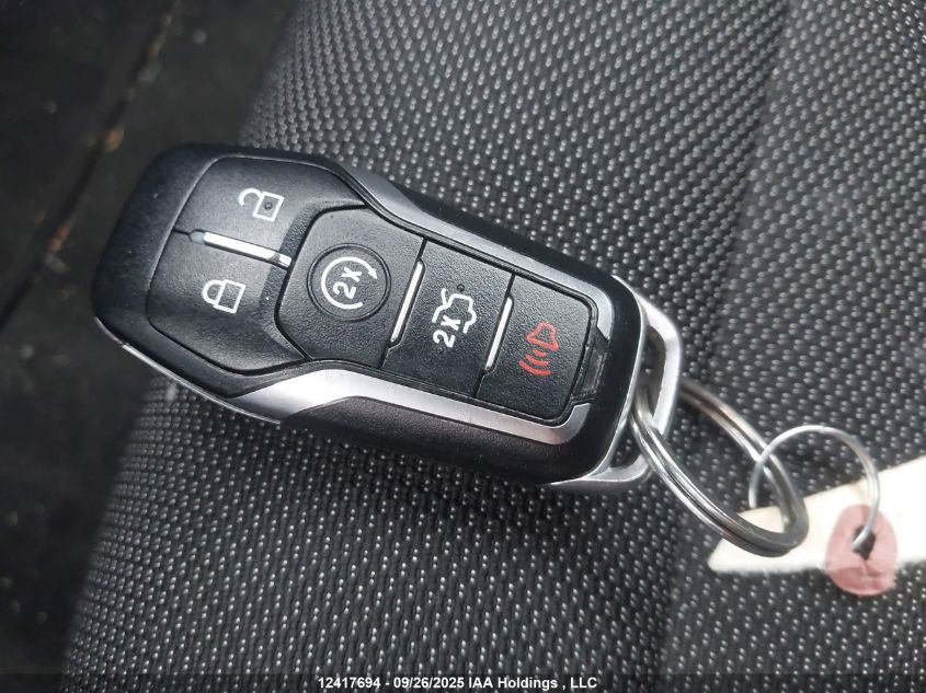 2017 Ford Mustang V6 VIN: 1FA6P8AM7H5299206 Lot: 12417694