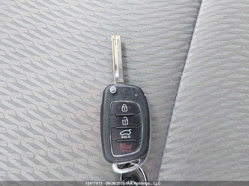 2018 Hyundai Santa Fe VIN: 5NMZT3LB6JH093699 Lot: 12417813