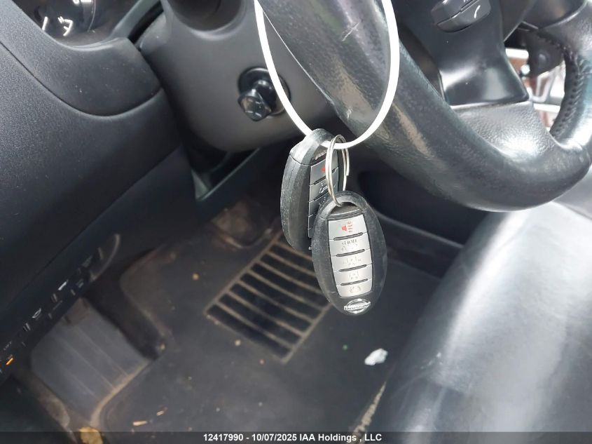 2017 Nissan Pathfinder Platinum/S/Sl/Sv VIN: 5N1DR2MM3HC663438 Lot: 12417990