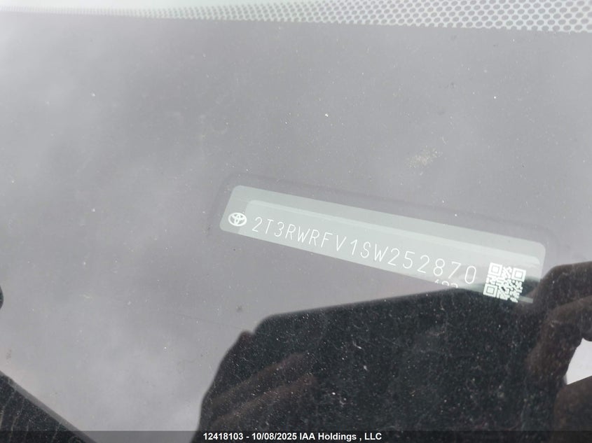 2T3RWRFV1SW252870 2025 TOYOTA RAV 4 photo no. 18