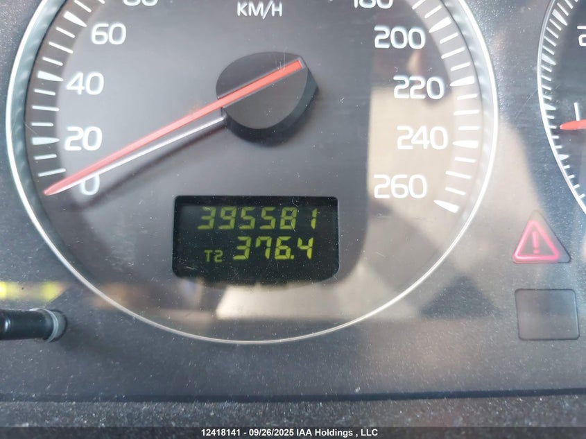 2004 Volvo V70 Fwd VIN: YV1SW59VX42359847 Lot: 12418141