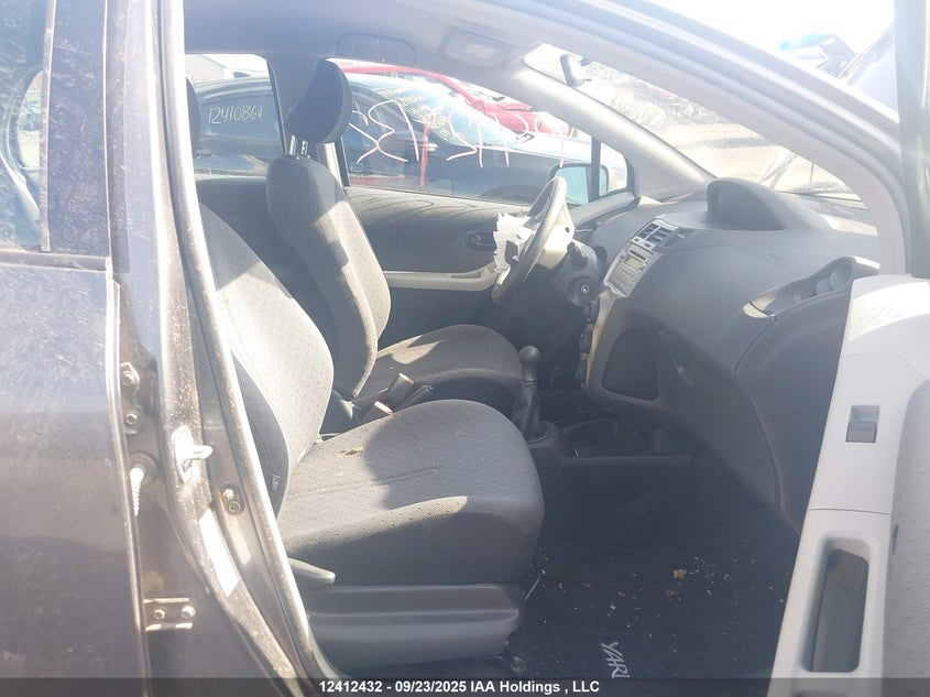 2010 Toyota Yaris Rs VIN: JTDKT4K35A5307621 Lot: 12412432X