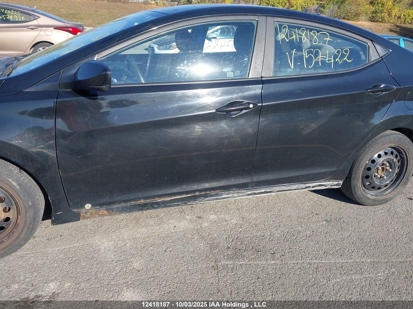 5NPDH4AE2DH157422 2013 HYUNDAI ELANTRA photo no. 21
