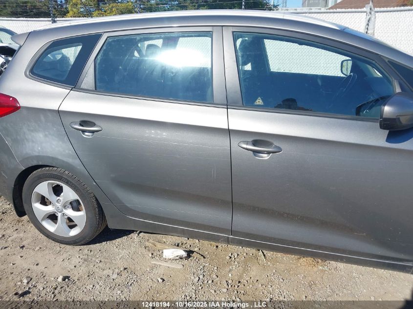 2014 Kia Rondo VIN: KNAHT8A35E7028499 Lot: 12418194