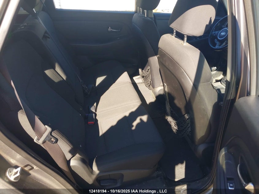 2014 Kia Rondo VIN: KNAHT8A35E7028499 Lot: 12418194