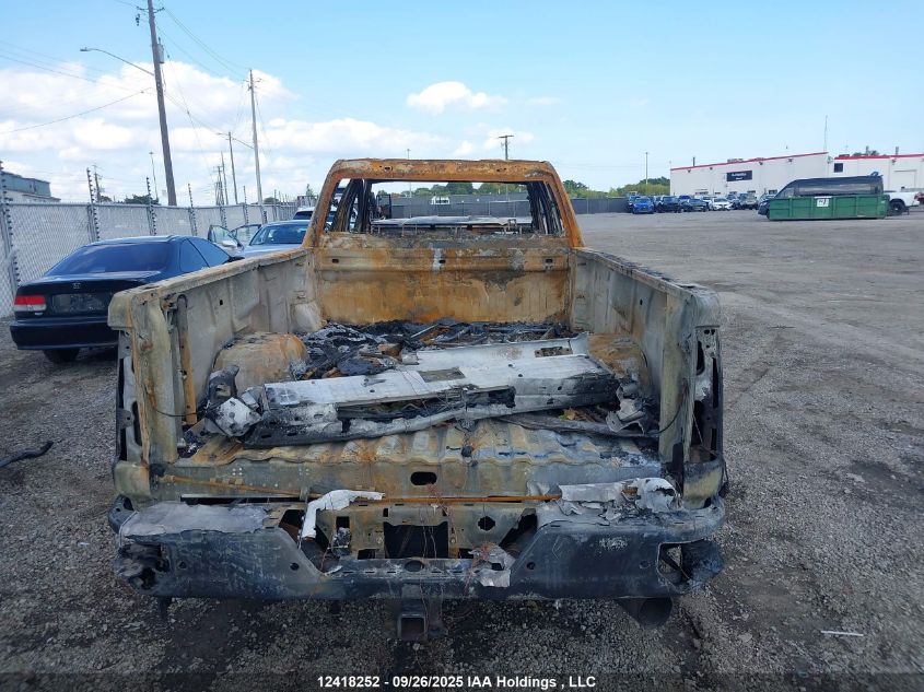 2024 GMC Sierra 3500Hd At4 VIN: 1GT49VEY6RF222667 Lot: 12418252