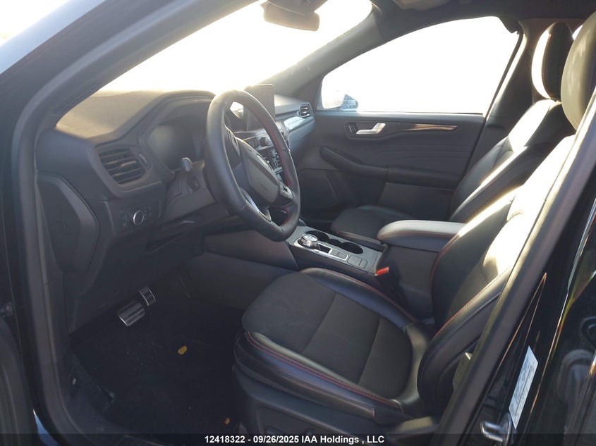 1FMCU9MZXRUA32003 2024 FORD ESCAPE photo no. 5