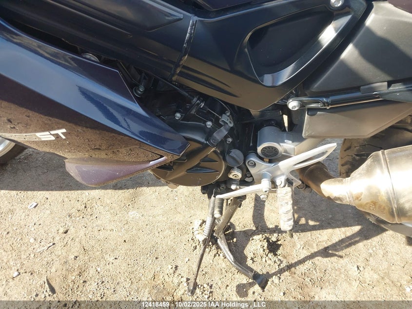 WB1024405AZR12497 2010 BMW F 800 photo no. 9