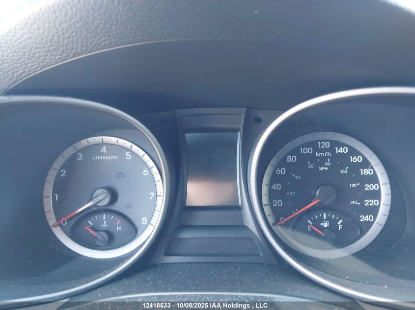 2015 Hyundai Santa Fe Sport 2.4 Base VIN: 5XYZT3LB2FG243292 Lot: 12418533