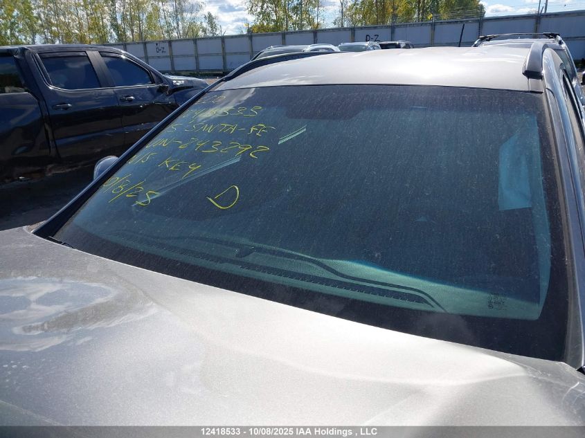 2015 Hyundai Santa Fe Sport 2.4 Base VIN: 5XYZT3LB2FG243292 Lot: 12418533