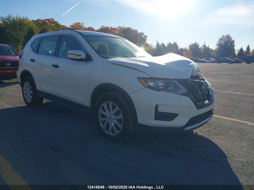 5N1AT2MV8JC740064 2018 Nissan Rogue auction photo 1