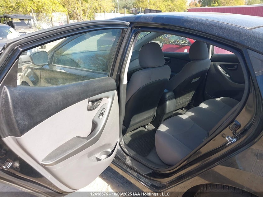 2014 Hyundai Elantra Se/Sport/Limited VIN: 5NPDH4AE7EH486134 Lot: 12418575