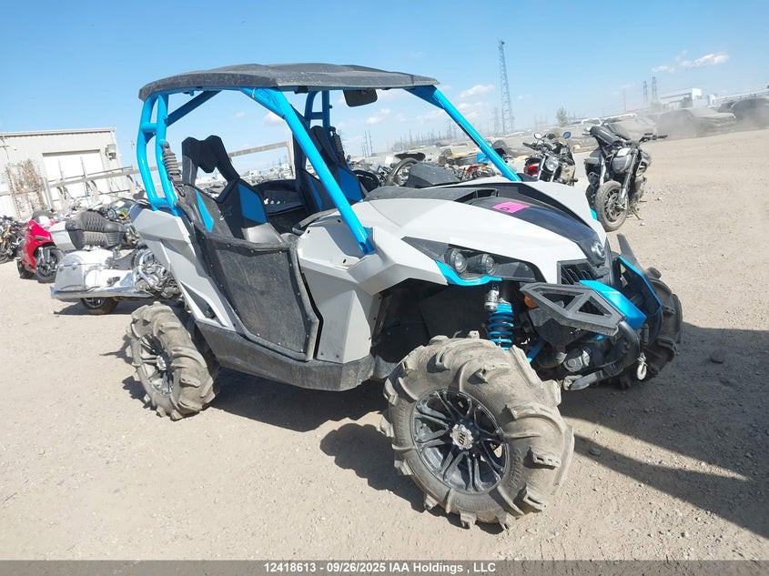 3JBPVAP24HJ000769 2017 Can-Am Maverick Xc 1000R/Dps 1000R auction photo 1