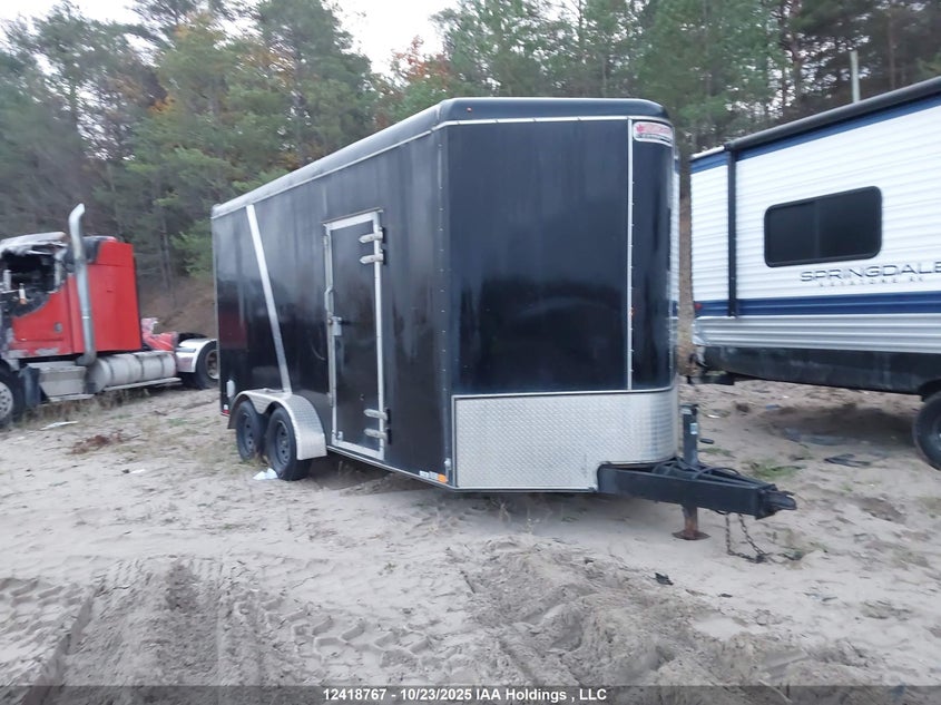 48BTE1622BA117871 2011 United Express Line Inc auction photo 1