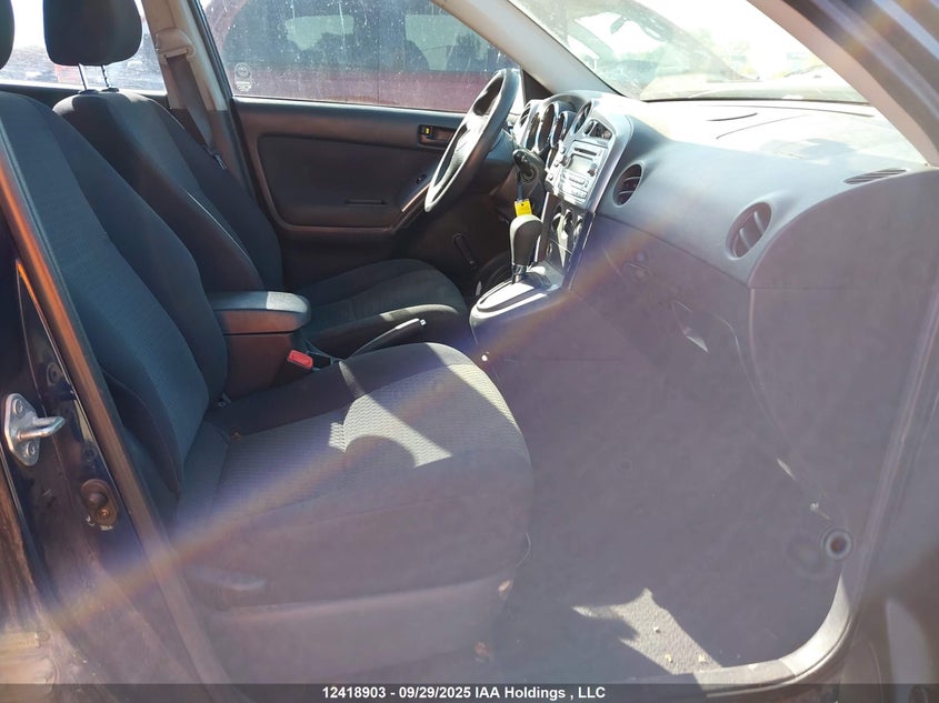 2006 Toyota Corolla Matrix Xr VIN: 2T1KR32E56C611052 Lot: 12418903