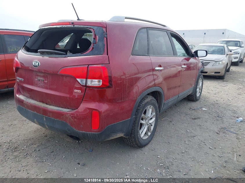 5XYKTDA75FG562370 2015 KIA SORENTO photo no. 4