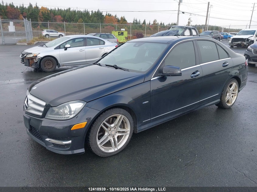 WDDGF8JB8CA658522 2012 MERCEDES-BENZ C-KLASSE photo no. 2
