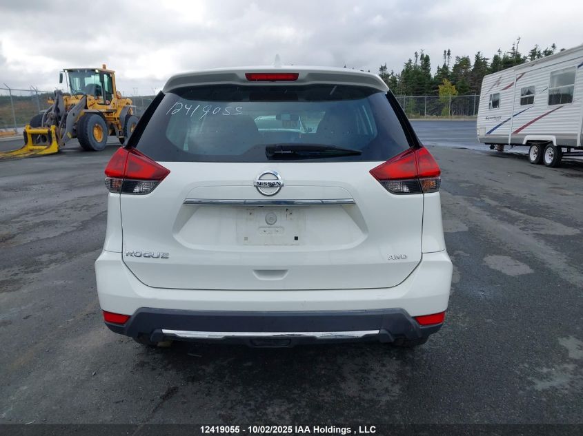 2018 Nissan Rogue Midnight Edition/S/Sl/Sl W/Propilot Assist/Sv VIN: 5N1AT2MV2JC747575 Lot: 12419055