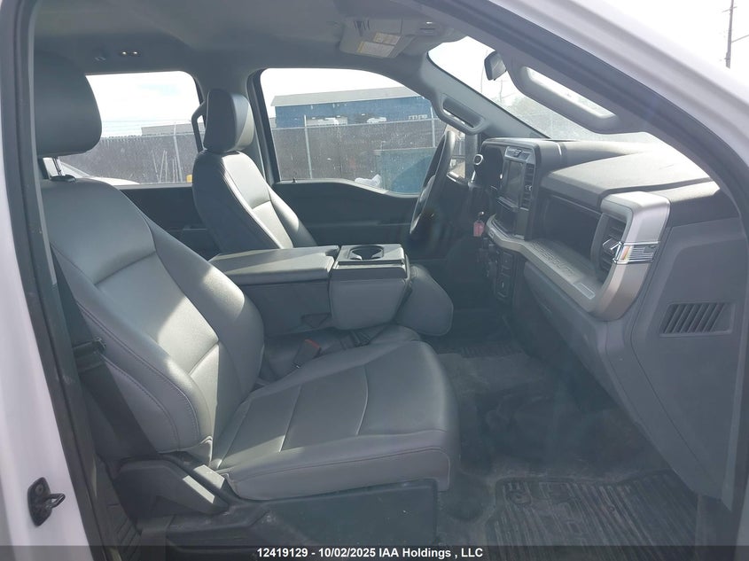 1FT8W3BA8SEC44672 2025 FORD F350 photo no. 5