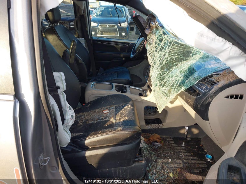2C4RDGBG8KR762564 2019 DODGE CARAVAN photo no. 5