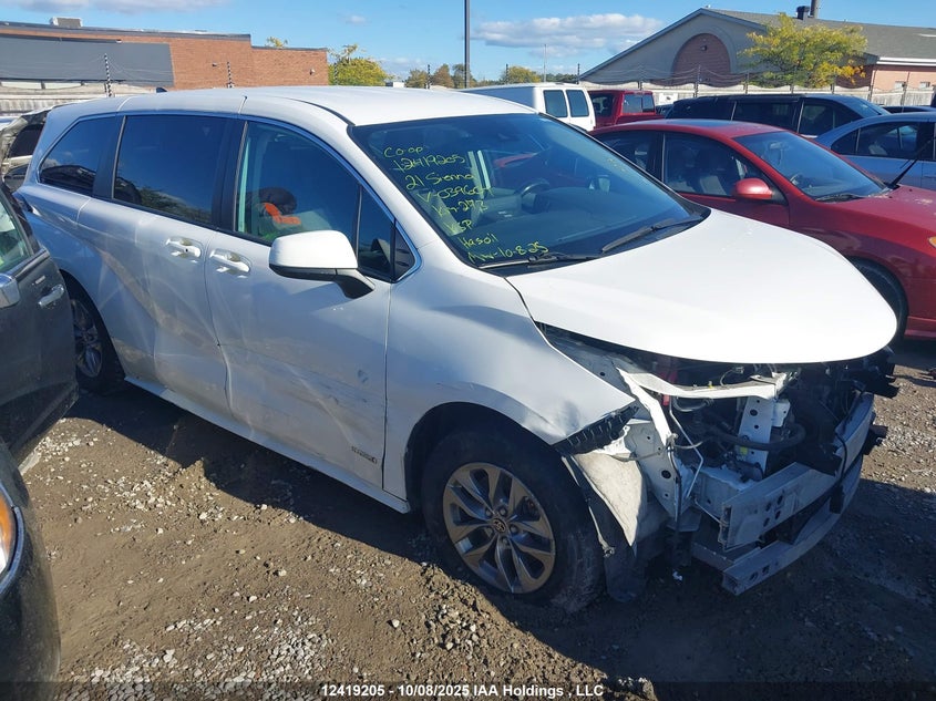 5TDGSKFC4MS039604 2021 Toyota Sienna Le 8-Passenger auction photo 1