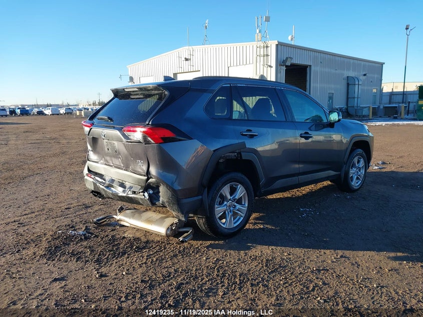2T3R1RFVXPC342395 2023 TOYOTA RAV 4 photo no. 22