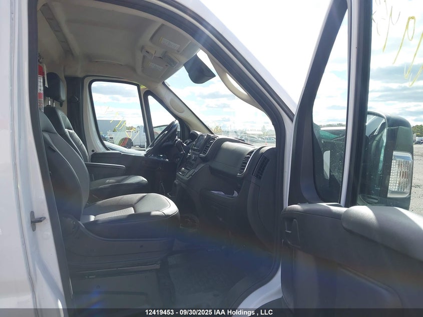 3C6LRVDG0PE524152 2023 RAM PROMASTER CITY photo no. 5